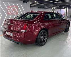 كرايسلر 300